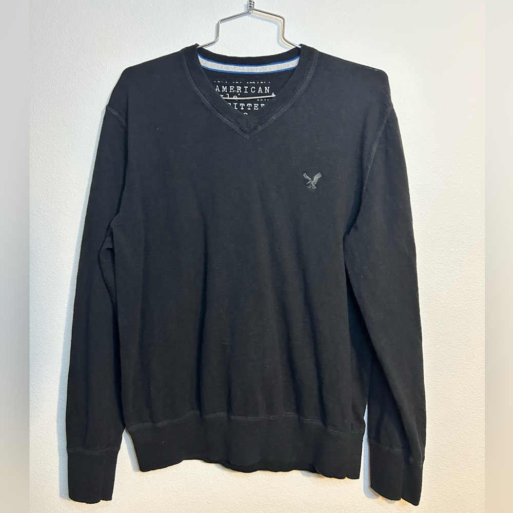American Eagle Outfitters Men's V-Neck Black Sweater